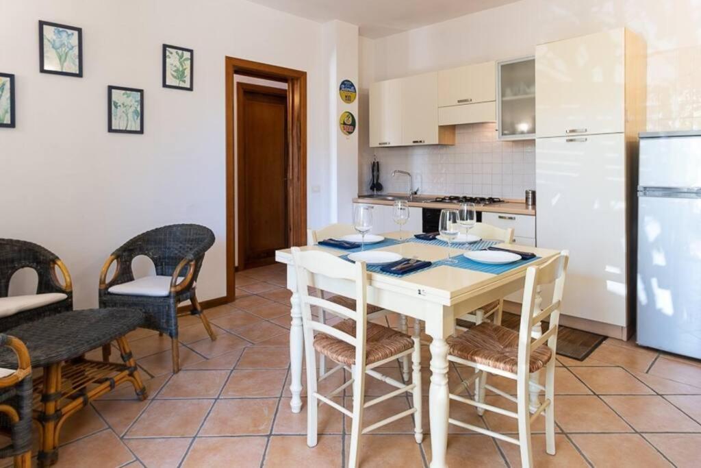 Luisa Sunny House Lägenhet Santa Maria Navarrese Exteriör bild